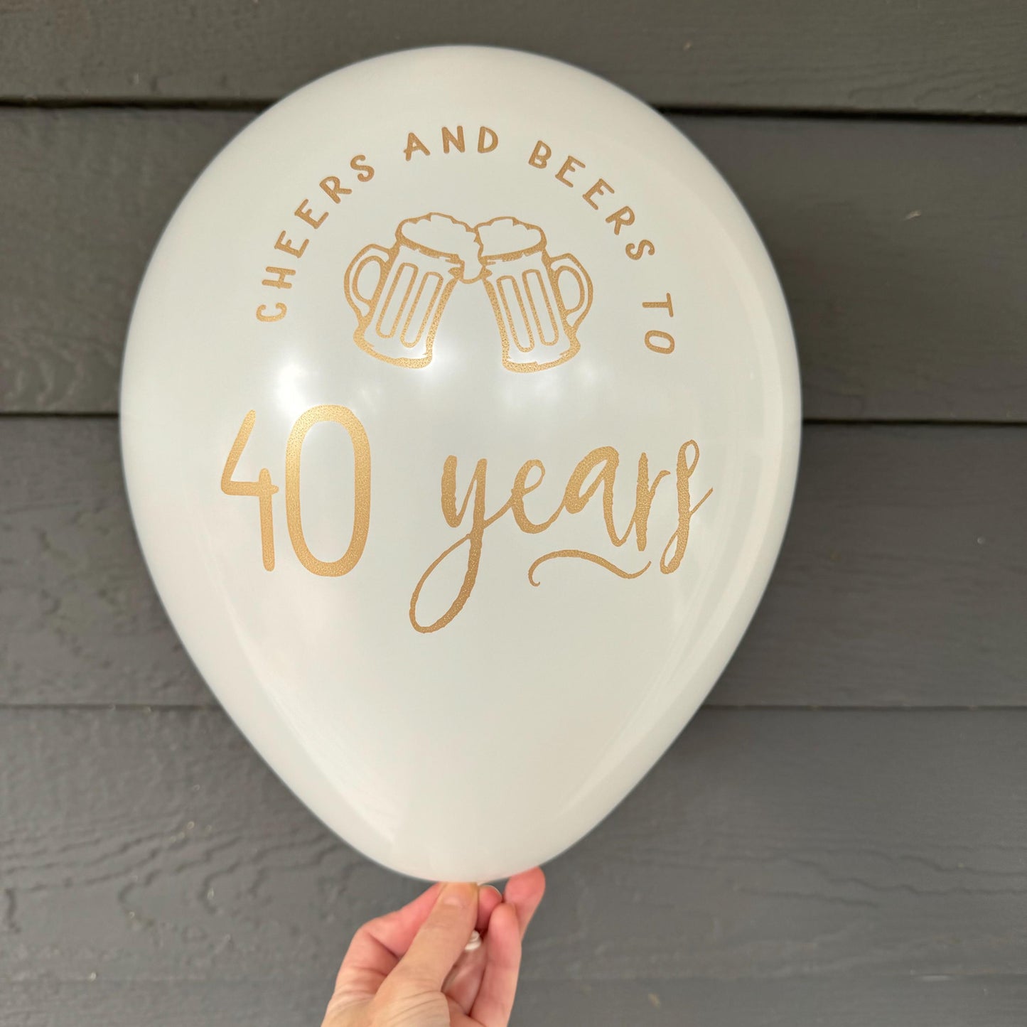 Cheers and Beers to 40 Years Balloons – Perfect Decorations for a Milestone Birthday