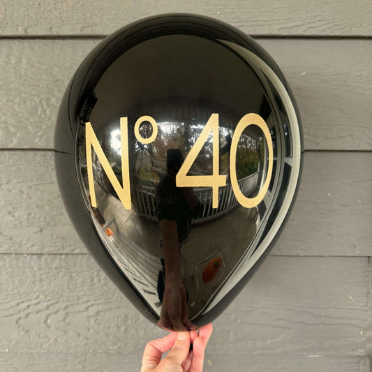 No 40 Couture balloons black and gold
