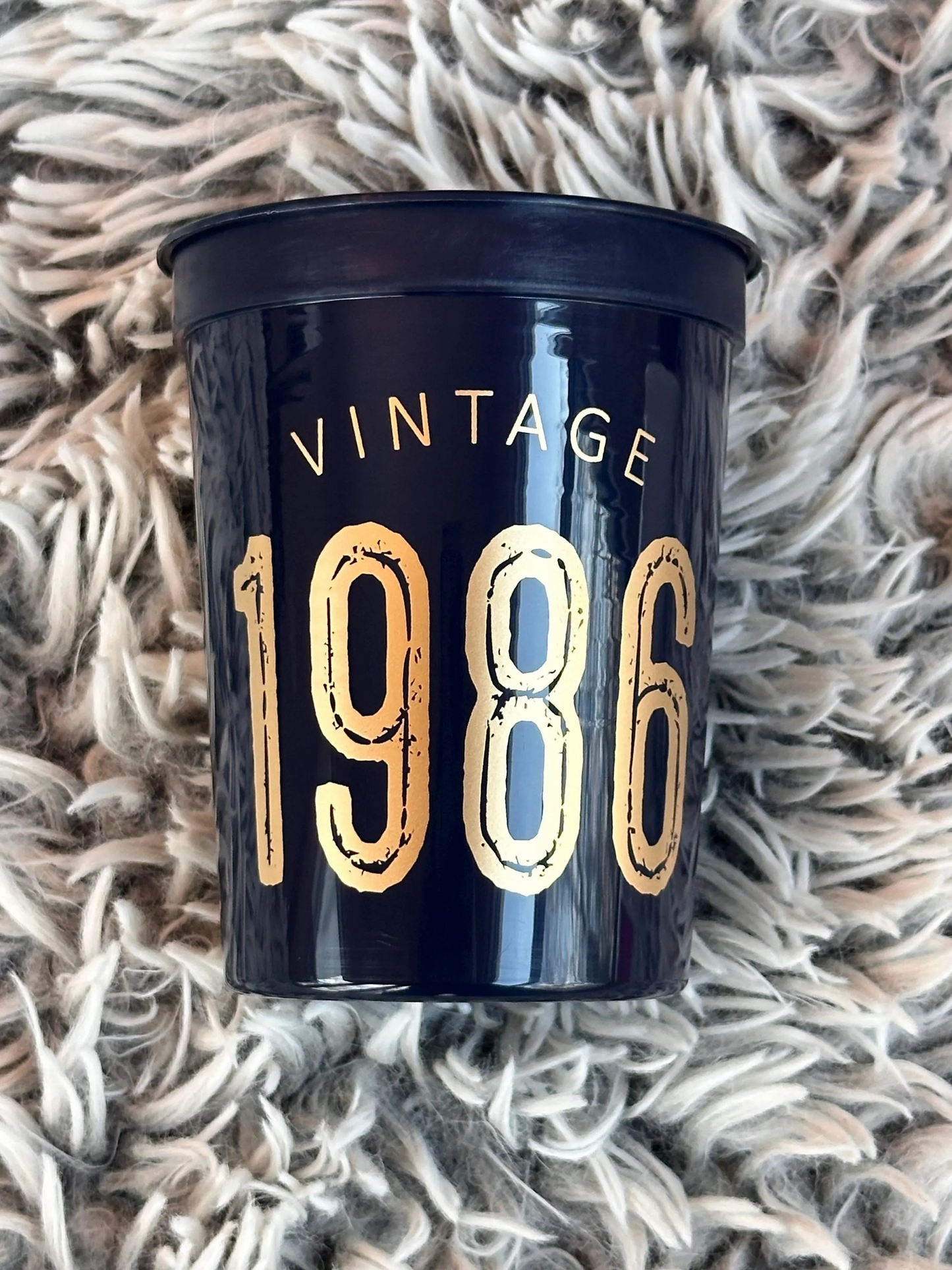 Vintage 1986 stadium cups navy with gold text